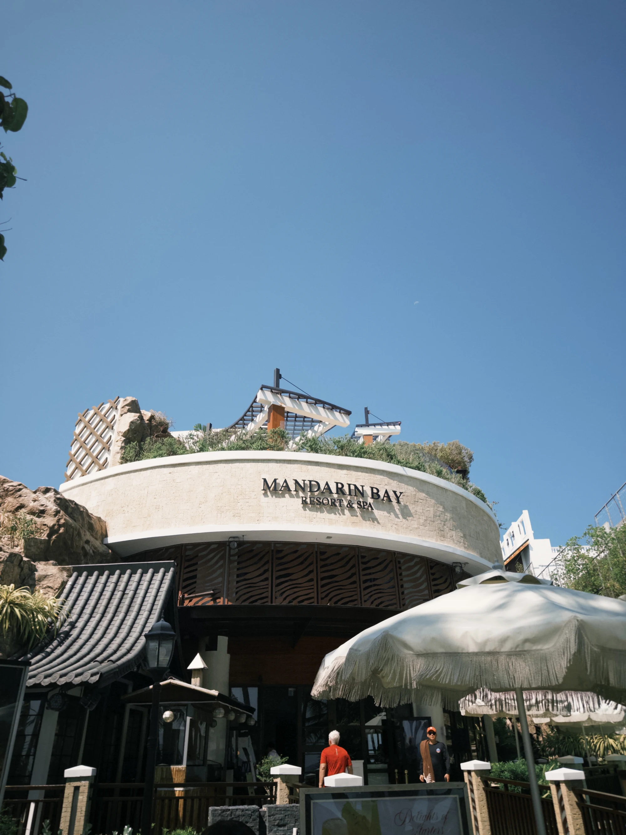 Mandarin Bay — 2024